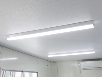 LEDベースライト×2